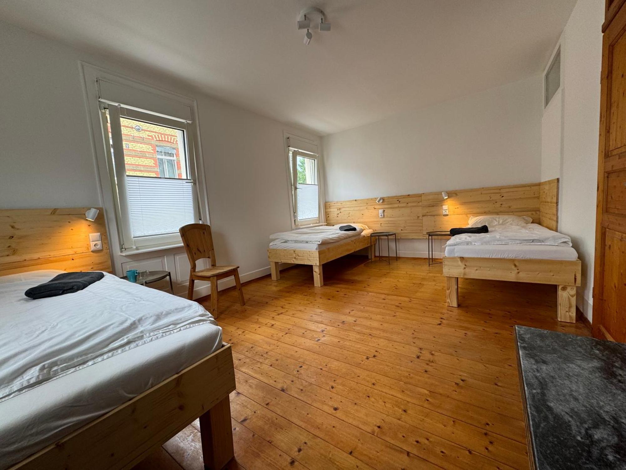 Apartment 90qm 4-zimmer-wohnung - Friedrichstrasse